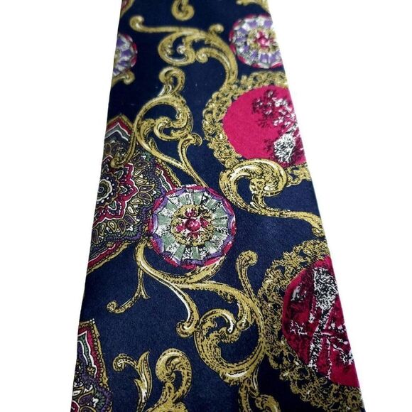 Chukkers Tiesmiths Silk Tie Red Floral‎ Short Wide Hand Finished - Picture 2 of 6
